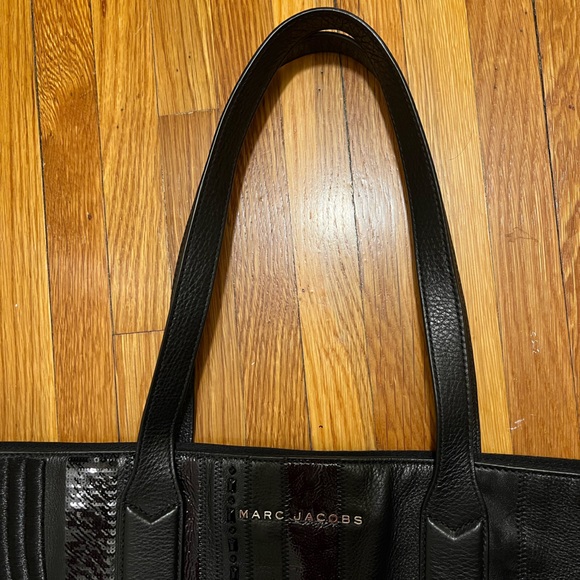 Marc Jacobs Leather Tote Bag Large (comes with dust bag!) - Picture 9 of 13